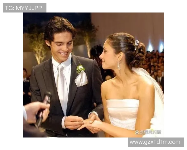 法国足球新星崛起:年轻球员引领蓝军未来辉煌之路